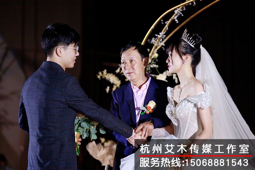 1631026130634814.jpg 新郎新娘婚禮現場畫面拍攝